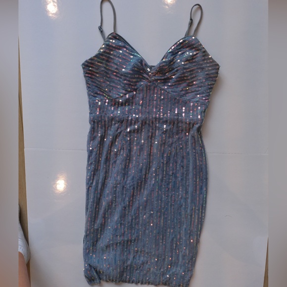 boutique sequin dress - Picture 3 of 4